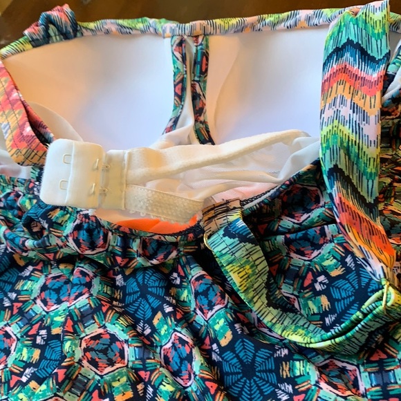 NWT Athena Soft Cup Underwire Bandini Top  32 B/C - Picture 5 of 6